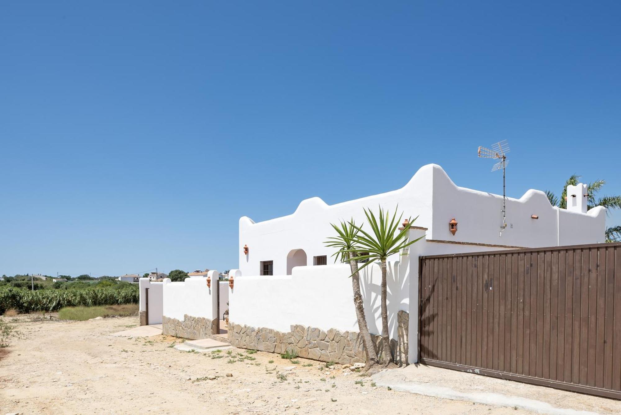 קוניל דה לה פרונטרה Villa Cala Salada מראה חיצוני תמונה